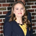 Natalie Portman Smiles As She Leaves Letterman