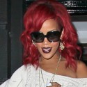 Rihanna Mismatches It Up