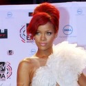 Rihanna Wows On The MTV EMAs