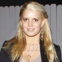 Jessica Simpson Flashes Her Ring After Dinner
