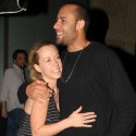 Kendra Wilkinson And Hank Baskett Get Romantic In Public