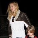 Kate Hudson Brings Her Bump Back To LA
