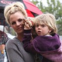 Britney Spears Takes Her Kids To Gymboree