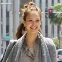 Jessica Alba Is Glowing