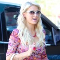 Paris Hilton Steps Out With Jessica Simpson Bag