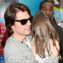 Tome Cruise Takes Suri To Dylan's Candy Bar