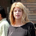 Kirstie Alley Grabs A Bite To Eat And Runs Errand