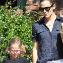 Jennifer Garner Spends Time With Violet