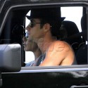 Jennifer Aniston And Justin Theroux Stop For Bananas