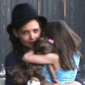 Katie Holmes Brings Suri To Heliport