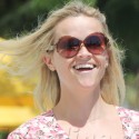 Reese Witherspoon Returns From Hawaiian Vacation Looking Refreshed