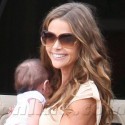 Denise Richards Brings Eloise Out 