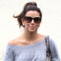 Eva Longoria Smiles As She Runs Errands