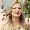 Hilary Duff Shoots Extra At The Grove