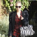 NIcole Richie Leaves The Salon With Wet Hair