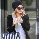 Nicole Richie Juices Up After Her Workout