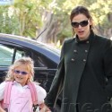 Jennifer Garner And Daughter Violet Bond On The Way To School