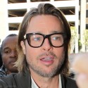 Brad Pitt Gives His Fans Plenty Of Attention At <em>Moneyball</em> Q & A