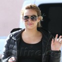 Hilary Duff Smiles On Her Way To Pilates
