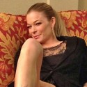 LeAnn Rimes Shows Off Sexy Legs
