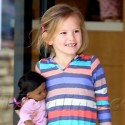 Jennfer Garner And Violet Go Shopping At American Girl