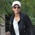 Halle Berry Picks Up Her Daughter Nahla