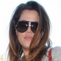 Khloe Kardashian Is A Hot Mess At LAX