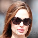 Angelina Jolie Shops For Junk Food With The Kids