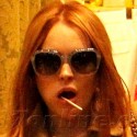 Lindsay Lohan Shops For Shoes