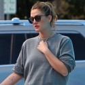 Drew Barrymore Takes Her Baby Bump Furniture Shopping