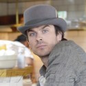 Ian Somerhalder Grabs Lunch With Family In Venice