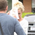 Britney Spears Plays Peek-A-Boo With The Paps