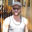 Miley Cyrus And Liam Hemsworth Grab Sushi In Studio City