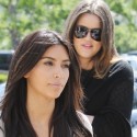 Kim And Khloe Kardashain Go Shopping For Fish