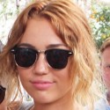Miley Cyrus Chats With Her Fans In Miami