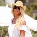 Victoria Silvstedt Has Fun In The Sun