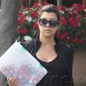 Pregnant Kourtney Kardashian Films Reality Show In Studio City