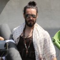 Russell Brand Leaves Yoga Class