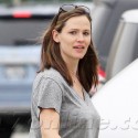 Jennifer Garner Looks Even Slimmer