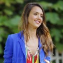 Jessica Alba Is Colorful And Cute