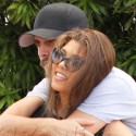 Kourtney Kardashian And Scott Disick Hug It Out