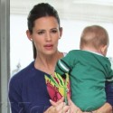 Jen Garner Hits The Mall With Samuel And Seraphina