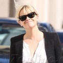 Reese Witherspoon Shops At Barneys In Beverly Hills