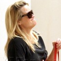 Reese Witherspoon Shops At Barneys For New Clothes