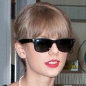 Taylor Swift Stops By BBC Radio 2