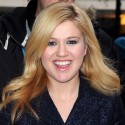 Kelly Clarkson Greets Fans In London