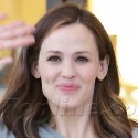 Jennifer Garner Shops At Barneys