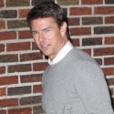 Tom Cruise Makes Time For His Fans Outside Of <em>Letterman</em>