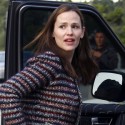 Jennifer Garner Picks Up Her Daughters