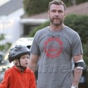 Liev Schreiber Teaches His Son To Ride A Bike